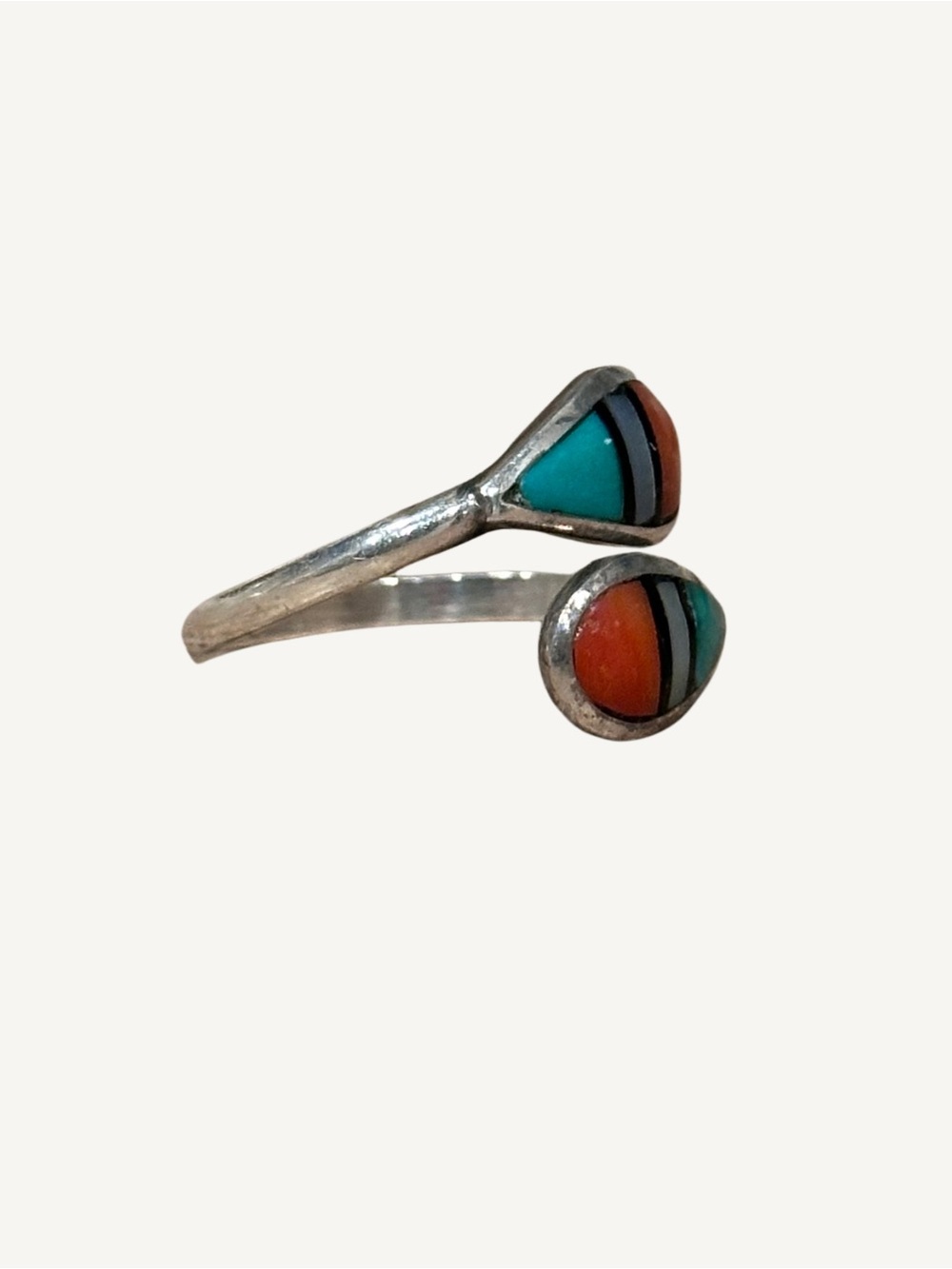Signed Zuni Sterling Turquoise Coral MOP Onyx Size 6.5 Vintage Bypass Ring - Picture 6 of 10